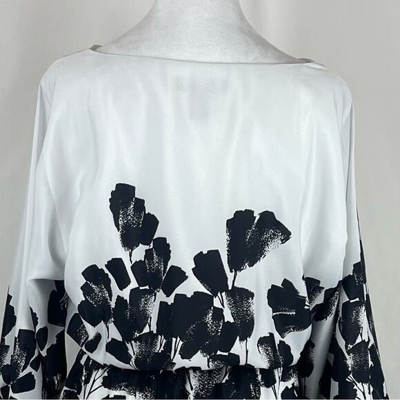 White House Black Market Floral Women's Feminine Blouson Dress NWOT Size M - Picture 6 of 14